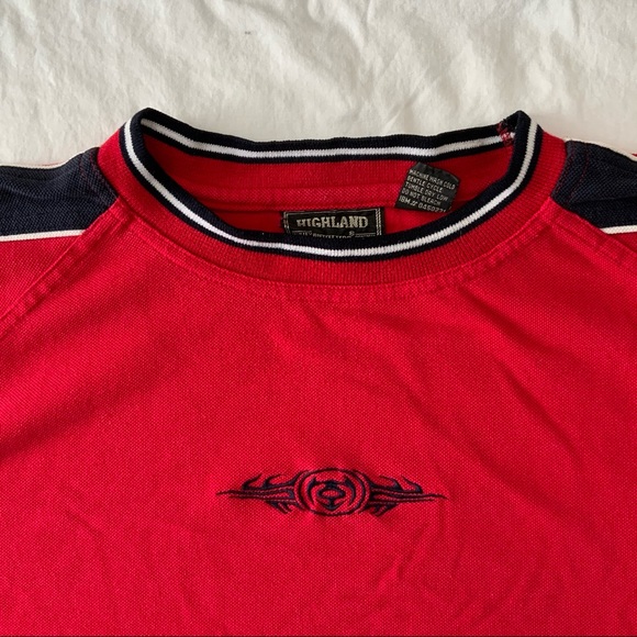 90’s Tee - Picture 2 of 4